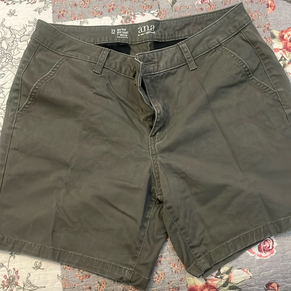 Ana Shorts